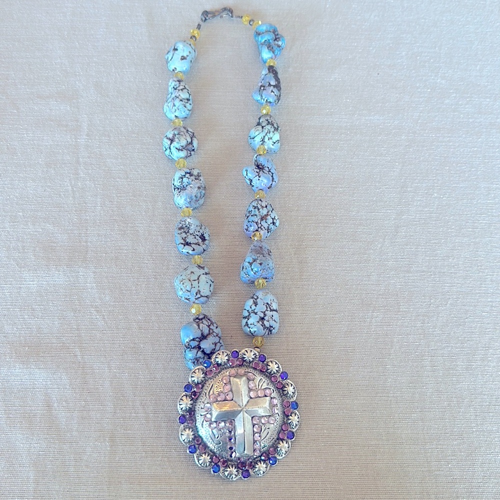 Western pendant Necklace